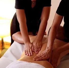Four Hand Massage