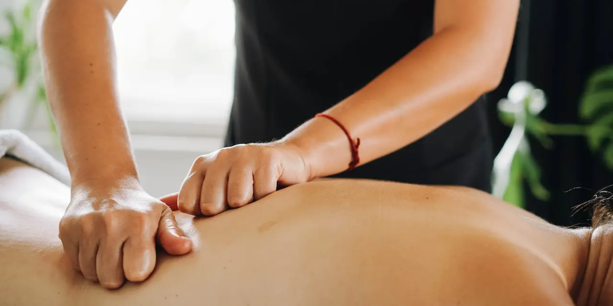 Benefits Of Deep Tissue Massage Mumbai_Allure Thai Spa In Mumbai
