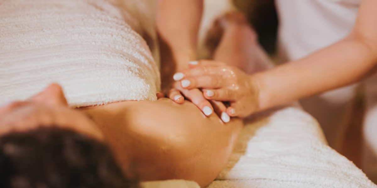 Convenience & Luxury At A Spa Near Bhuj Gujarat_Allure Thai Spa & Wellness