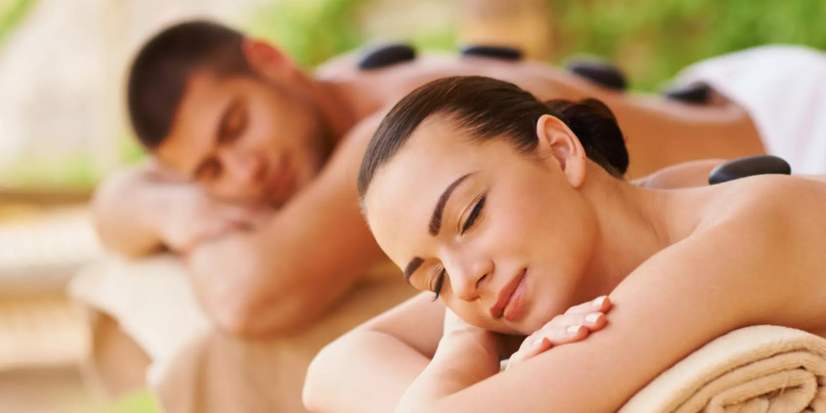 Couple Massages Near Me: Sharing Relaxation Together_Digital Clinch