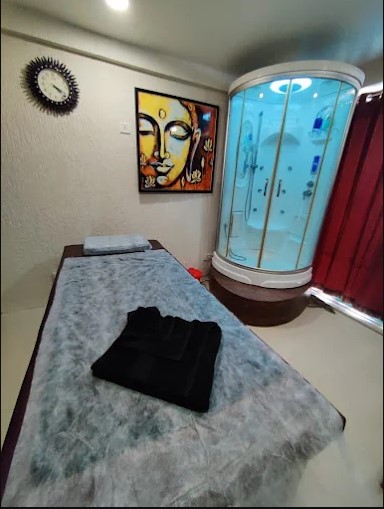 Spa treatment room at Allure Thai Spa Palghar