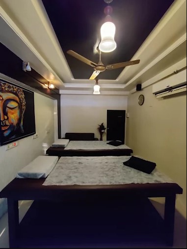 Couple spa room at Allure Thai Spa Palghar